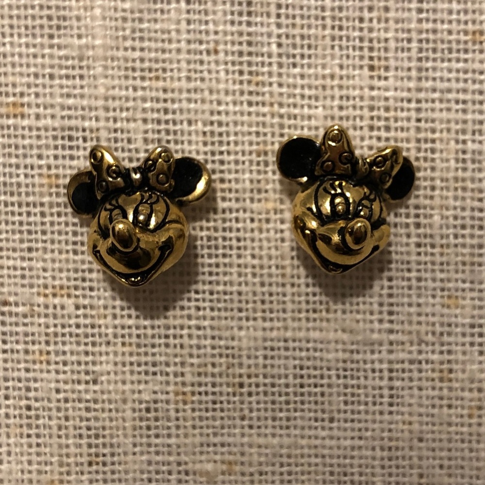 VINTAGE 3D GOLD TONE MINNIE MOUSE STUD EARRINGS